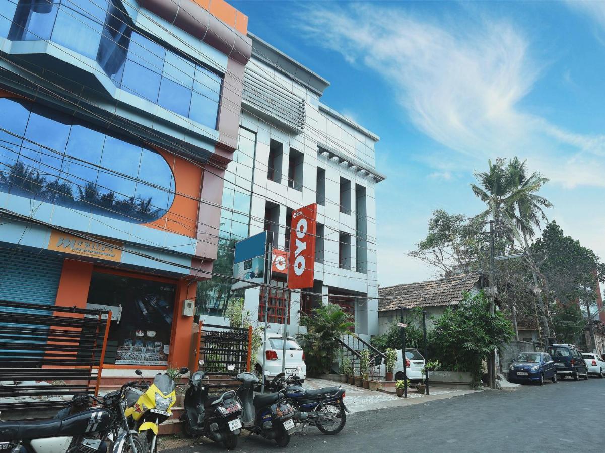 Hotel O Oasis Thiruvananthapuram Екстериор снимка